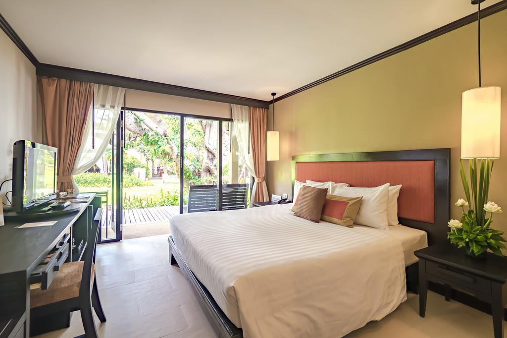 Impiana Beachfront Resort Chaweng Noi, Koh Samui Praia de Chaweng Exterior foto